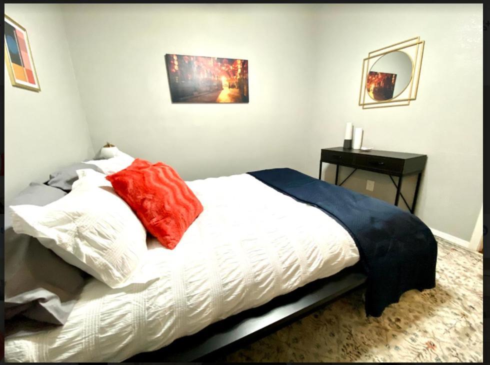 Private Bedroom Suite - Communal House Near Integris Oklahoma City Exterior foto